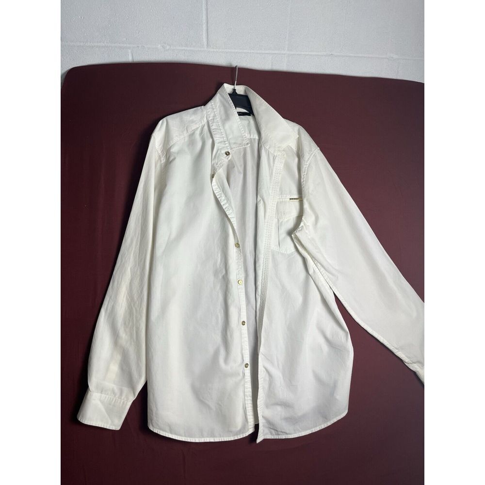 Casual Sean Jhon White Button-Down Shirt With Gold Features And Buttons  (XXL)